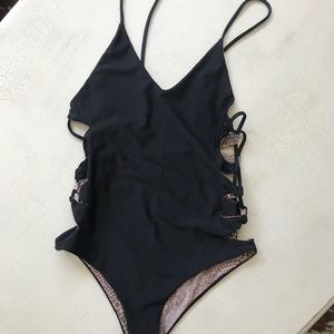 Acacia Florence One Piece